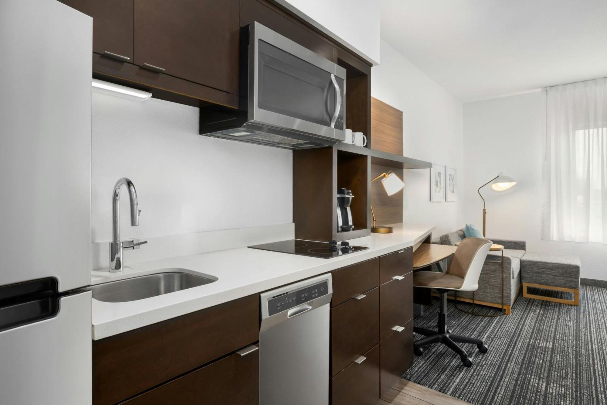 Towneplace Suites By Marriott Montgomery Eastchase מראה חיצוני תמונה