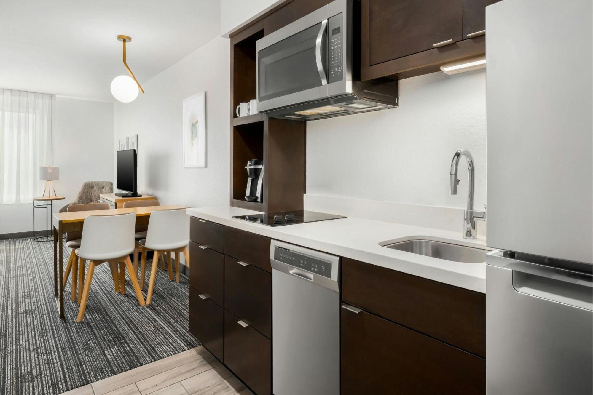 Towneplace Suites By Marriott Montgomery Eastchase מראה חיצוני תמונה
