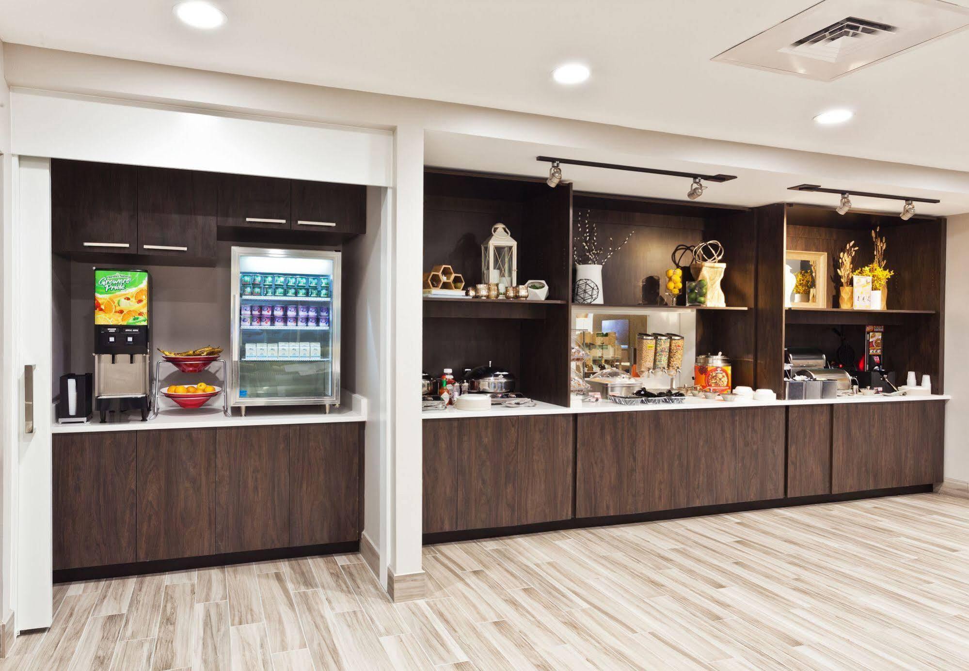 Towneplace Suites By Marriott Montgomery Eastchase מראה חיצוני תמונה