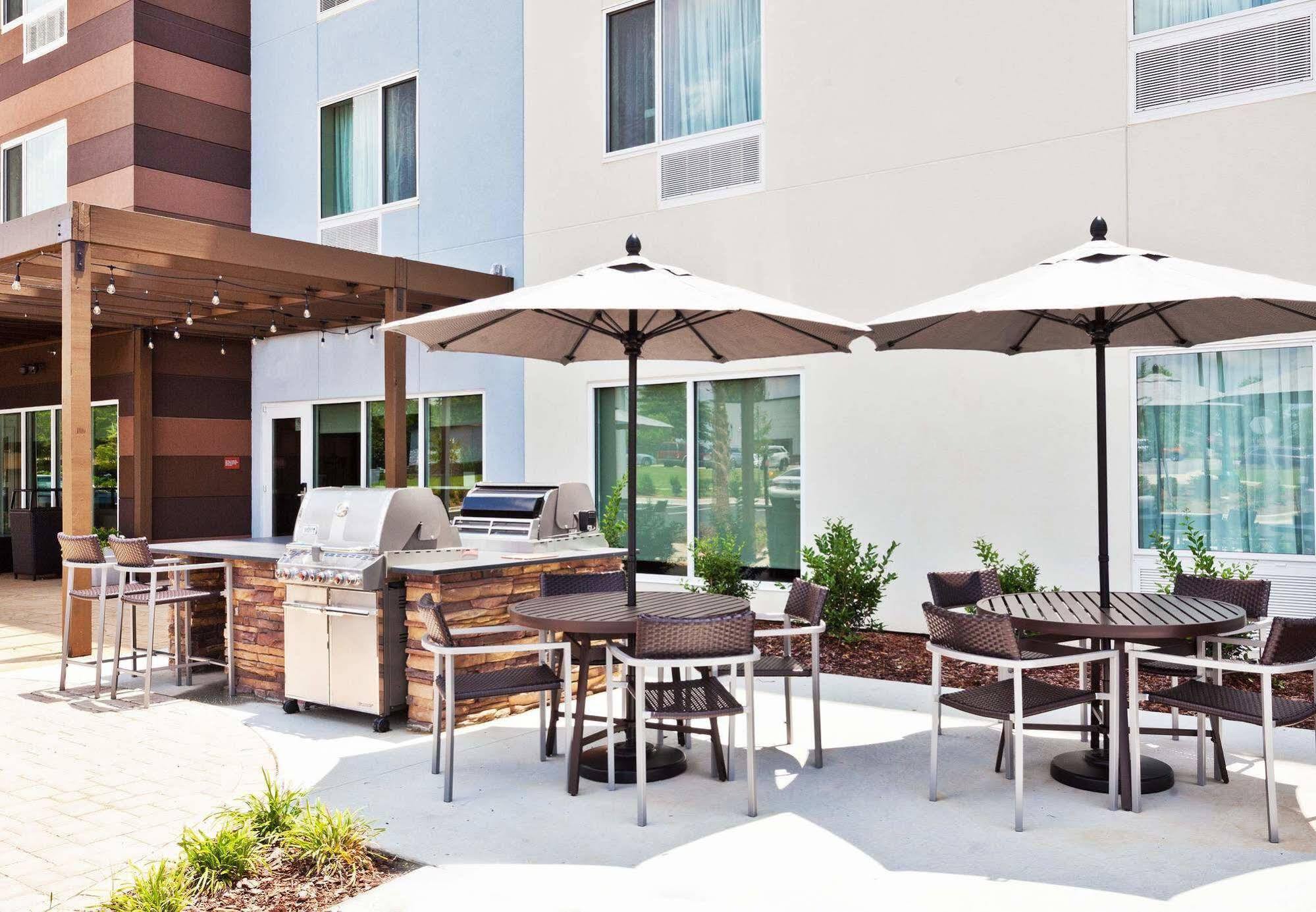 Towneplace Suites By Marriott Montgomery Eastchase מראה חיצוני תמונה